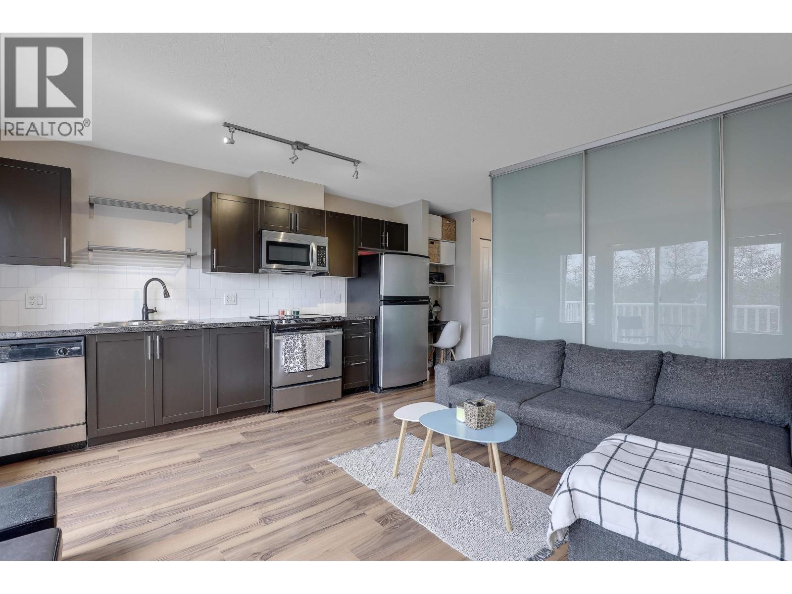 Photo 3 of 408 12283 224th Street, Maple Ridge BC