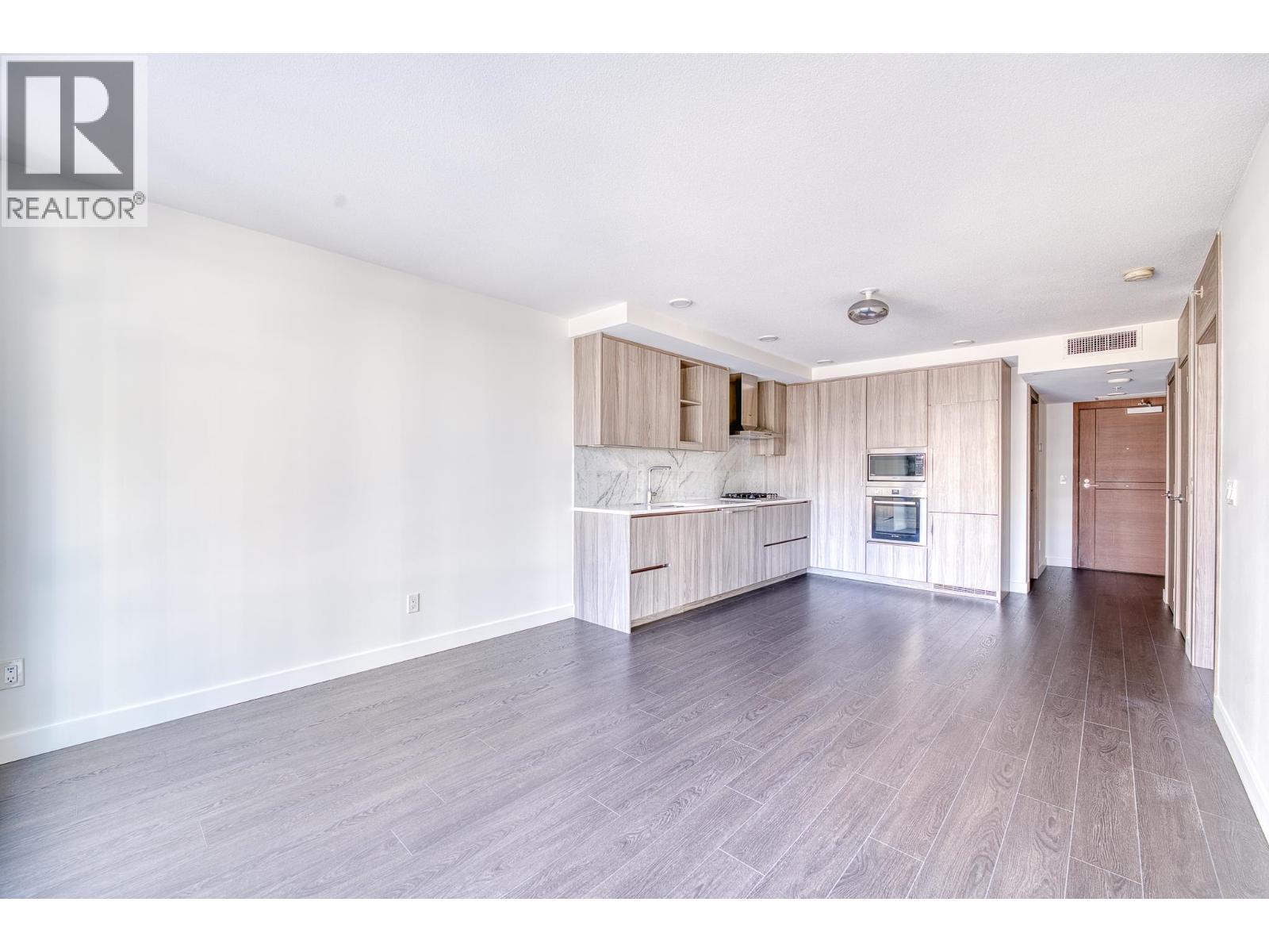 Photo 12 of 509 8800 Hazelbridge Way, Richmond BC