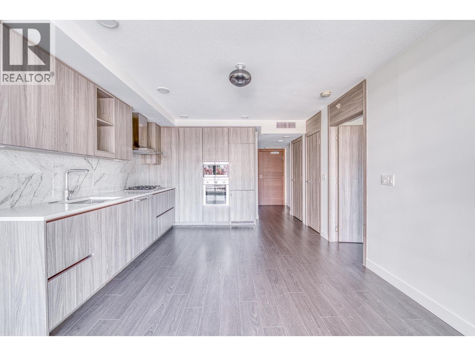 Photo 13 of 509 8800 Hazelbridge Way, Richmond BC