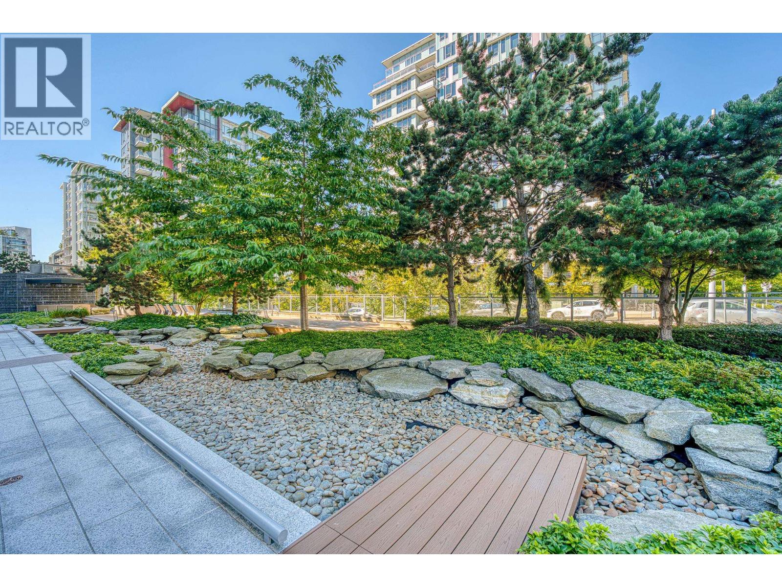 Photo 26 of 509 8800 Hazelbridge Way, Richmond BC