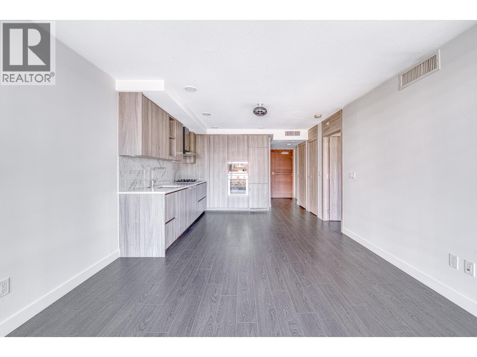 Photo 11 of 509 8800 Hazelbridge Way, Richmond BC