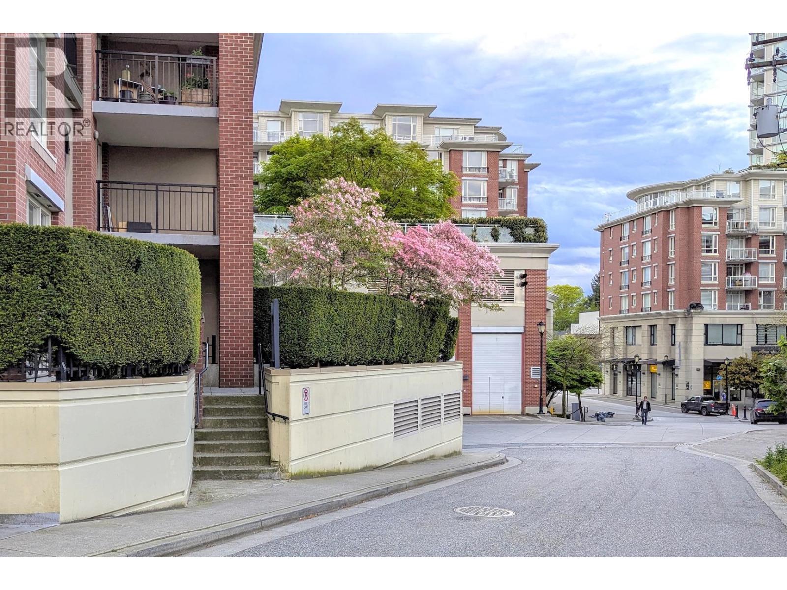 Photo 26 of 1468 Cedar Cottage Mews, Vancouver BC