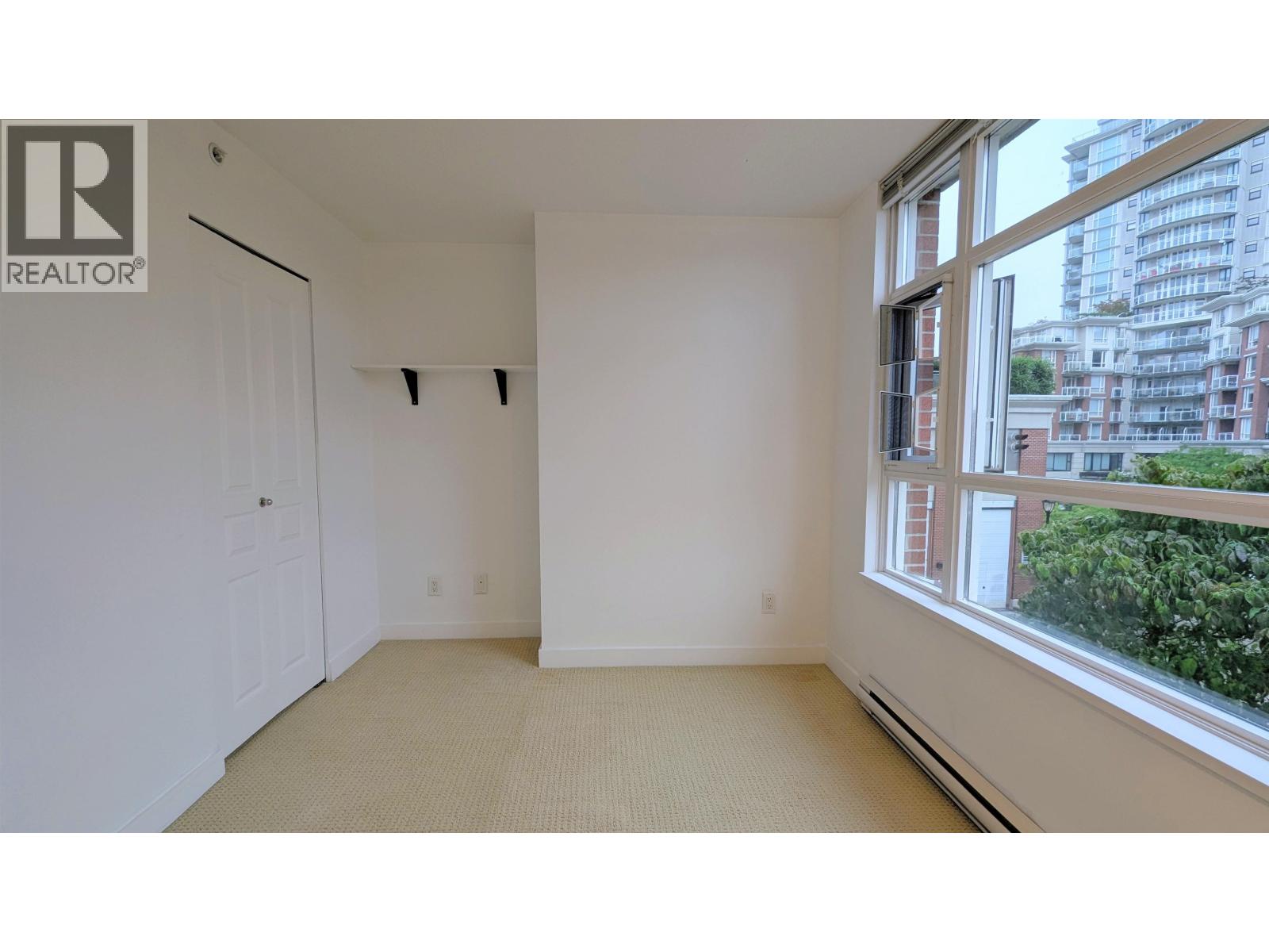 Photo 11 of 1468 Cedar Cottage Mews, Vancouver BC