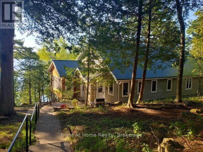 Photo 39 of 4352 R 43 Road, Rideau Lakes ON