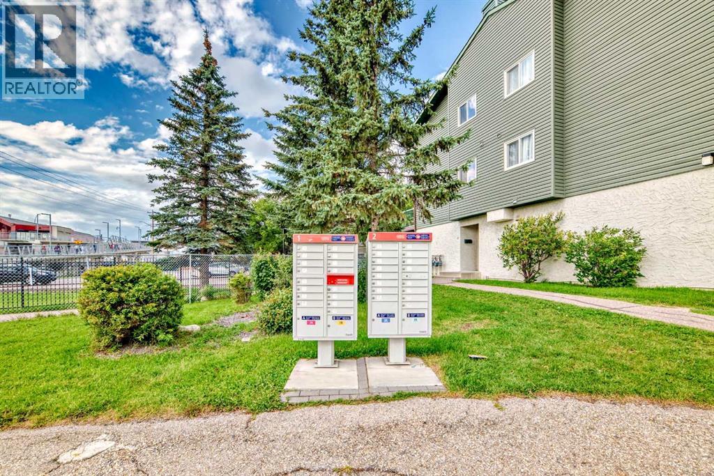 Photo 31 of 24 2511 38 Street Ne, Calgary AB