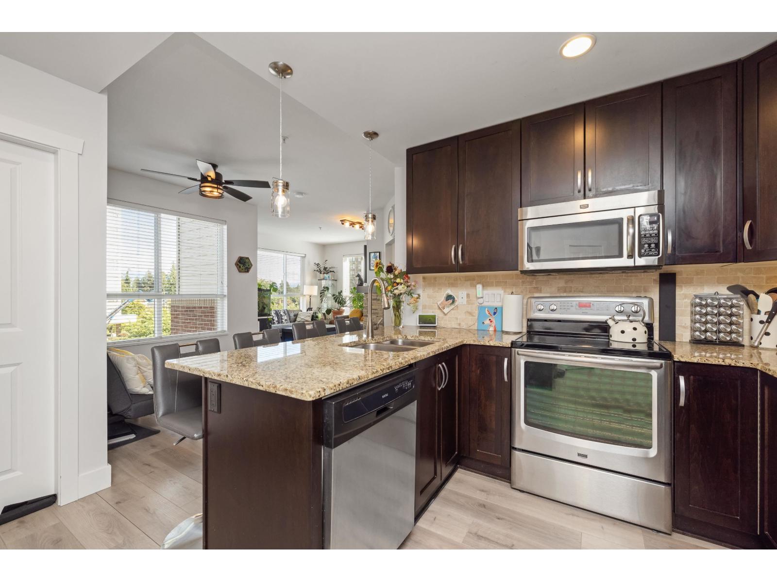 Photo 2 of 317 3192 Gladwin Road, Abbotsford BC