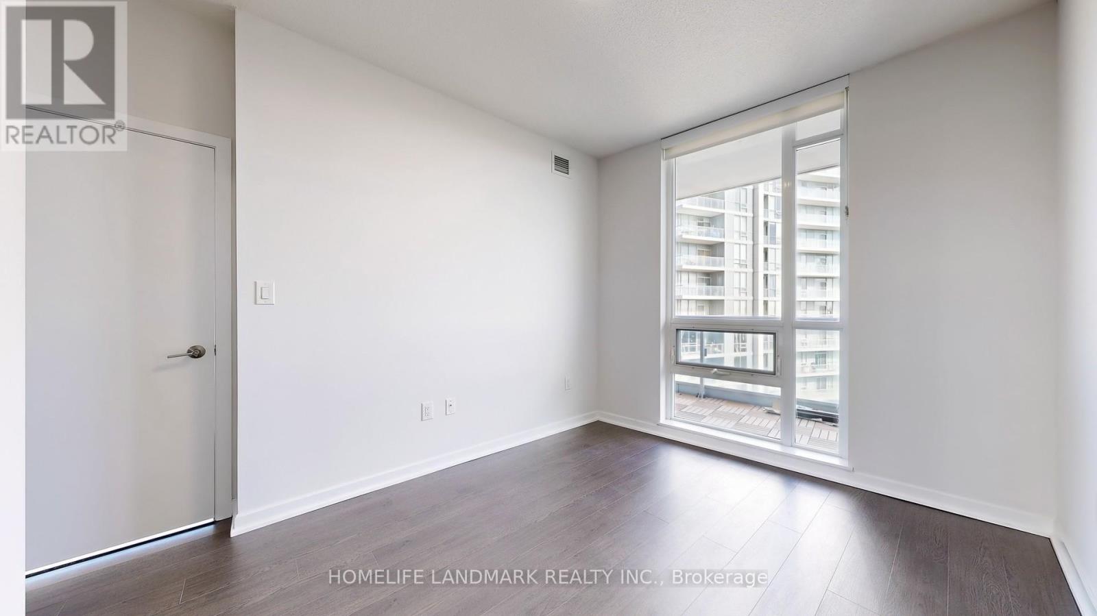 Photo 1 of 1208 66 Forest Manor Road, Toronto ON