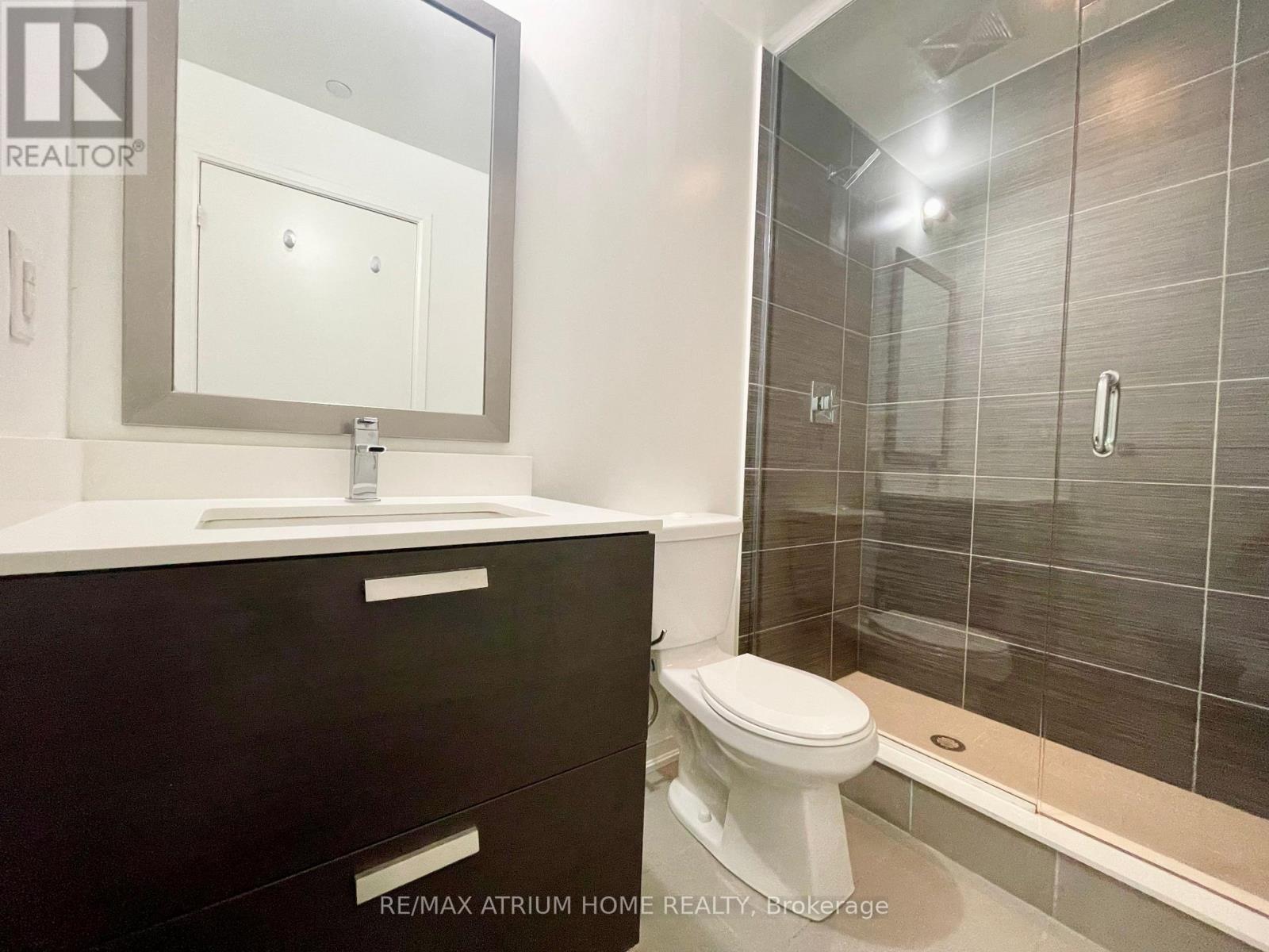Photo 2 of 2706 9 Bogert Avenue, Toronto ON