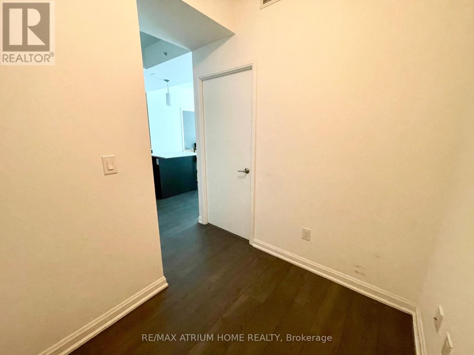 Photo 6 of 2706 9 Bogert Avenue, Toronto ON
