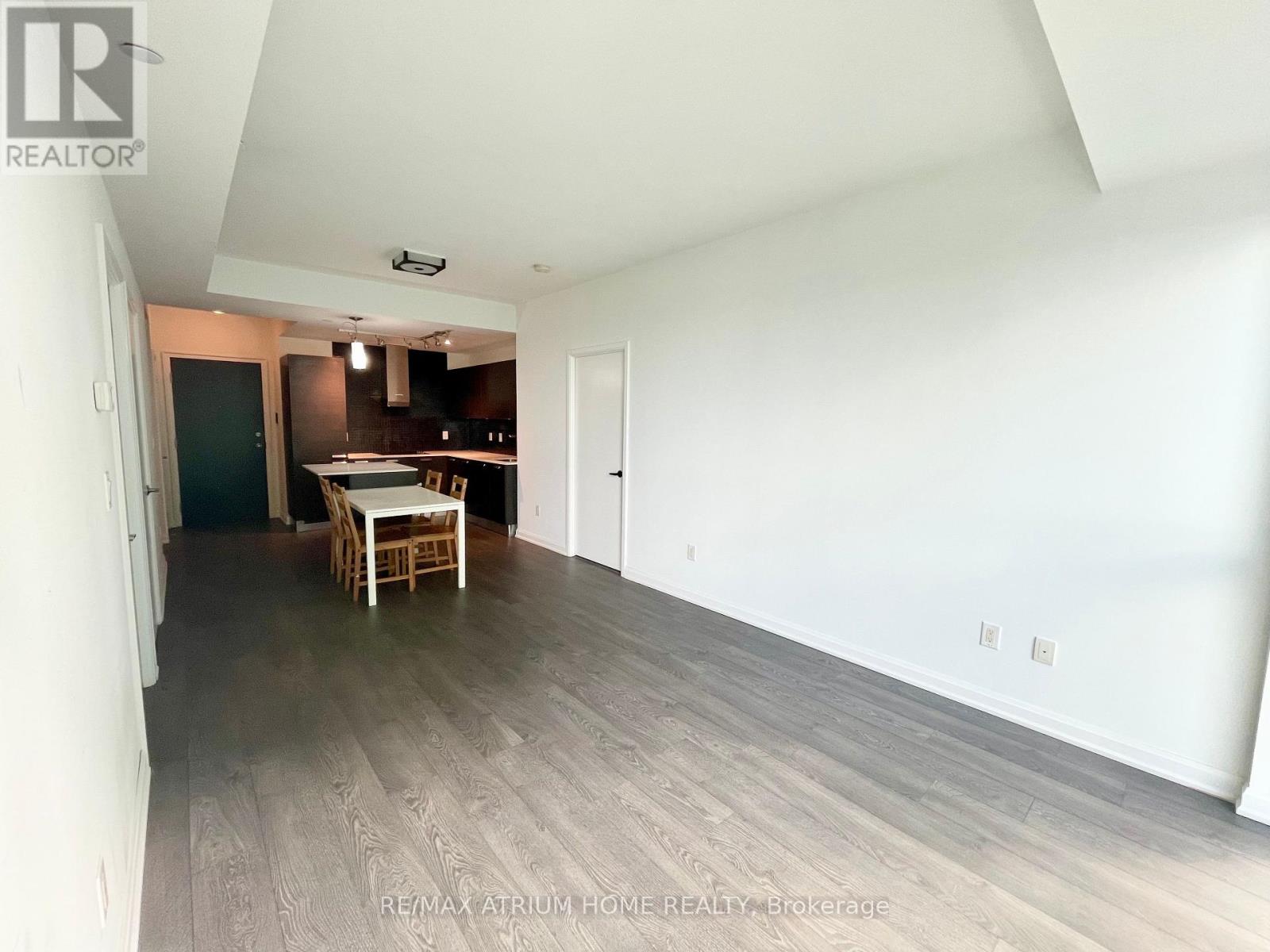 Photo 5 of 2706 9 Bogert Avenue, Toronto ON