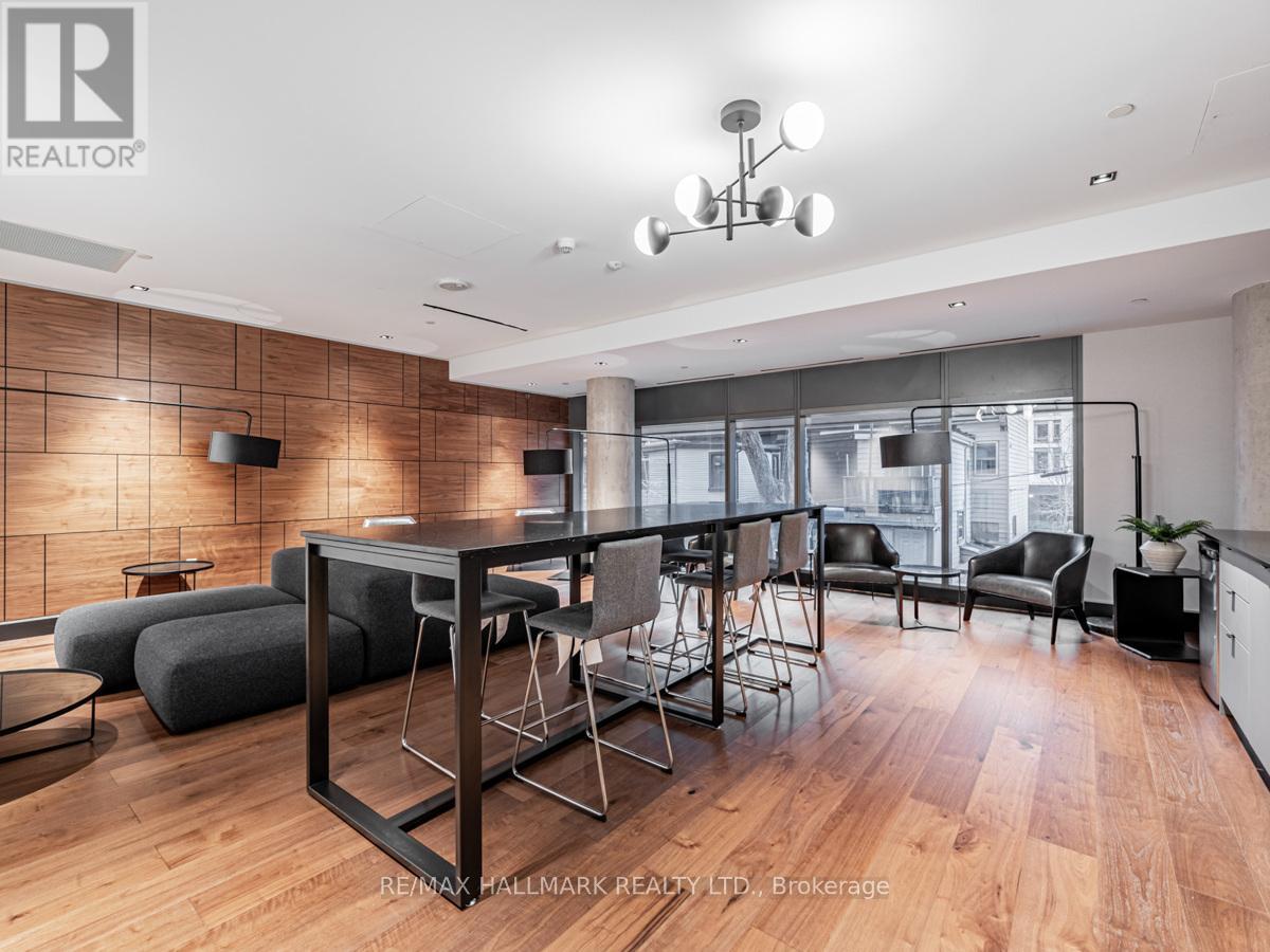 Photo 3 of 1110 501 Adelaide Street W, Toronto ON