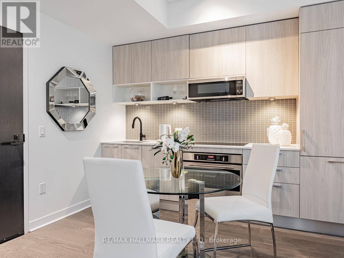Photo 16 of 1110 501 Adelaide Street W, Toronto ON