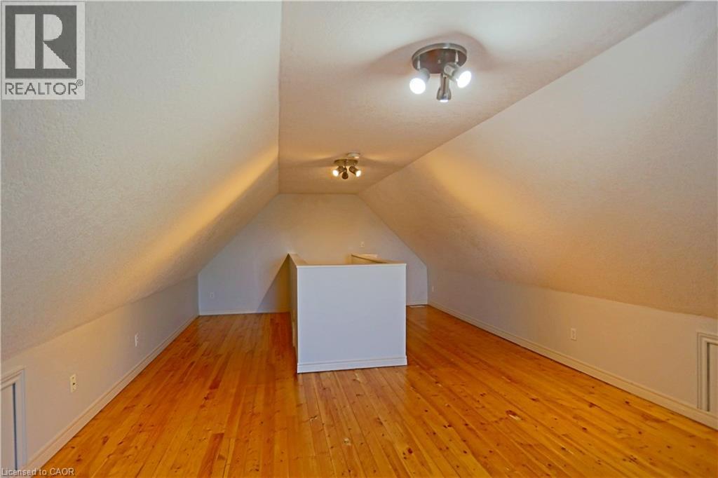 Photo 8 of 632 Columbia Forest Boulevard, Waterloo ON