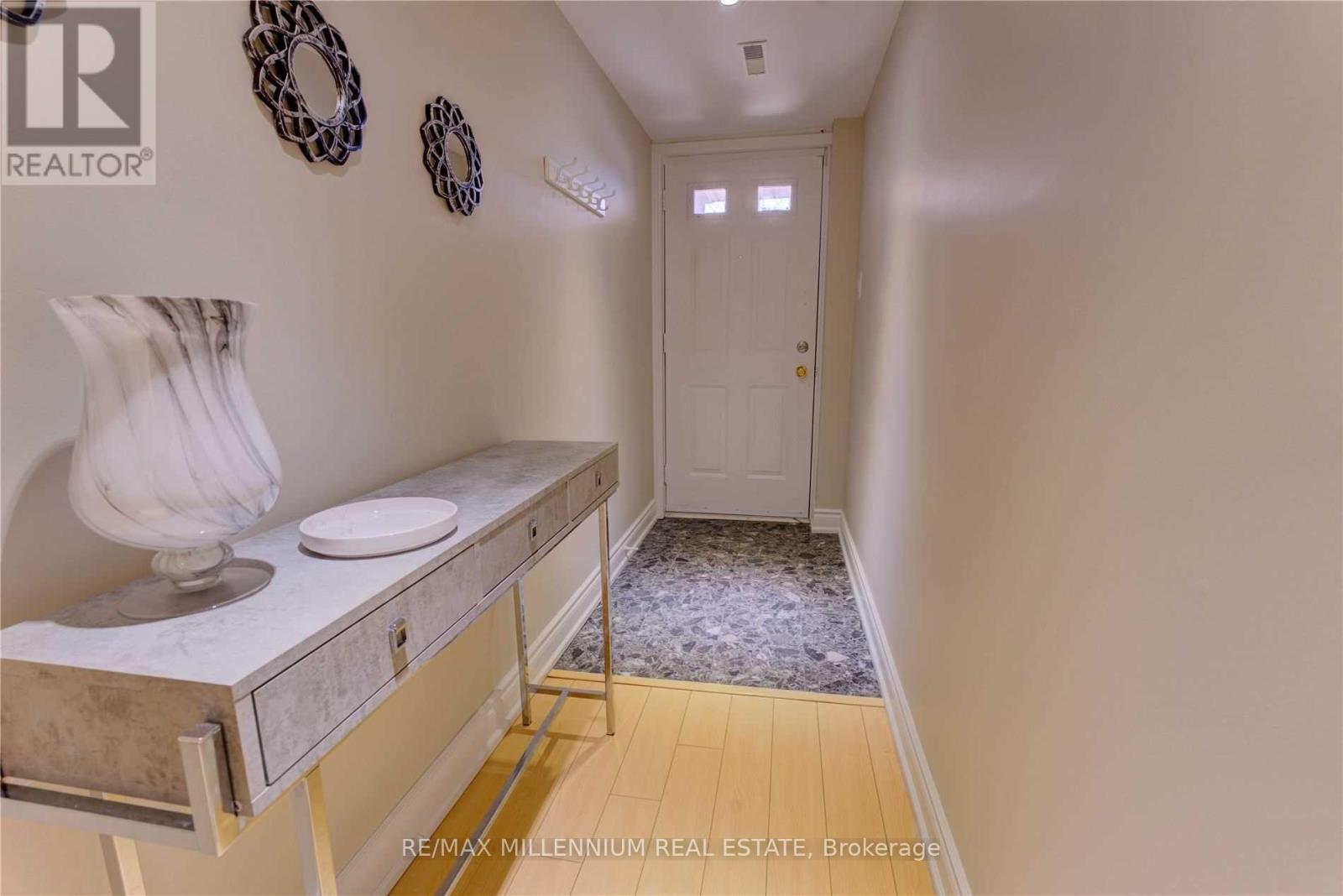 Photo 3 of 62 Cumberland Lane, Ajax ON