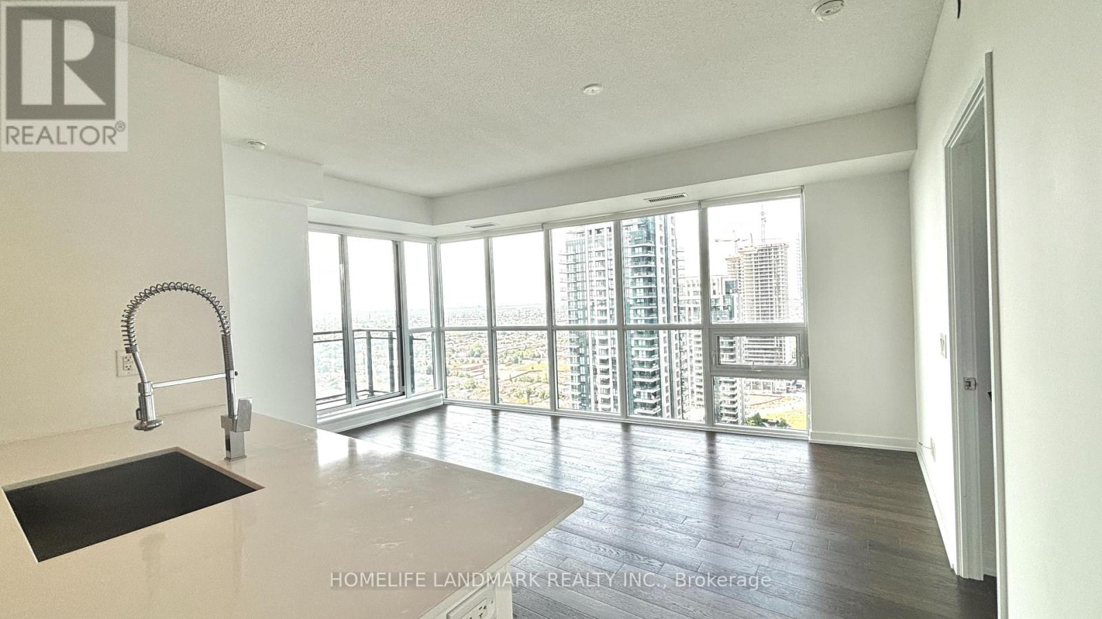 Photo 9 of 2502 4011 Brickstone Mews N, Mississauga ON