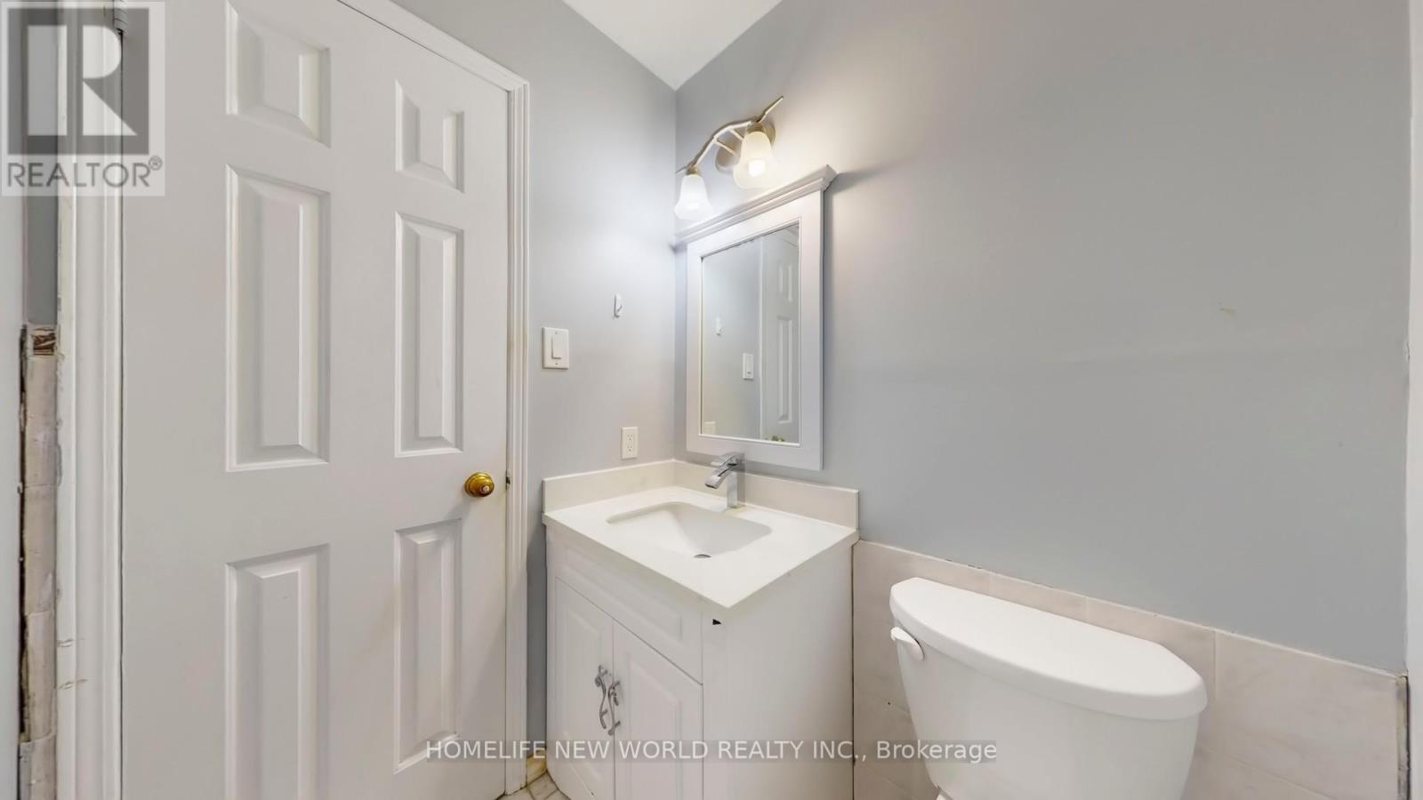 Photo 6 of 572 Nisbet Court, Mississauga ON