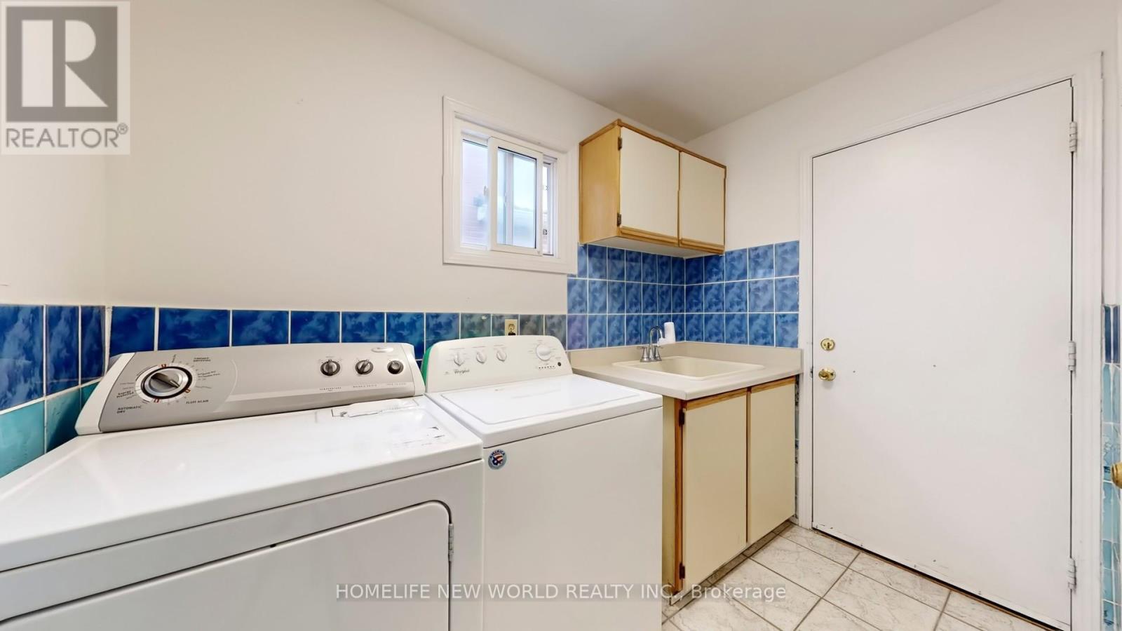 Photo 25 of 572 Nisbet Court, Mississauga ON