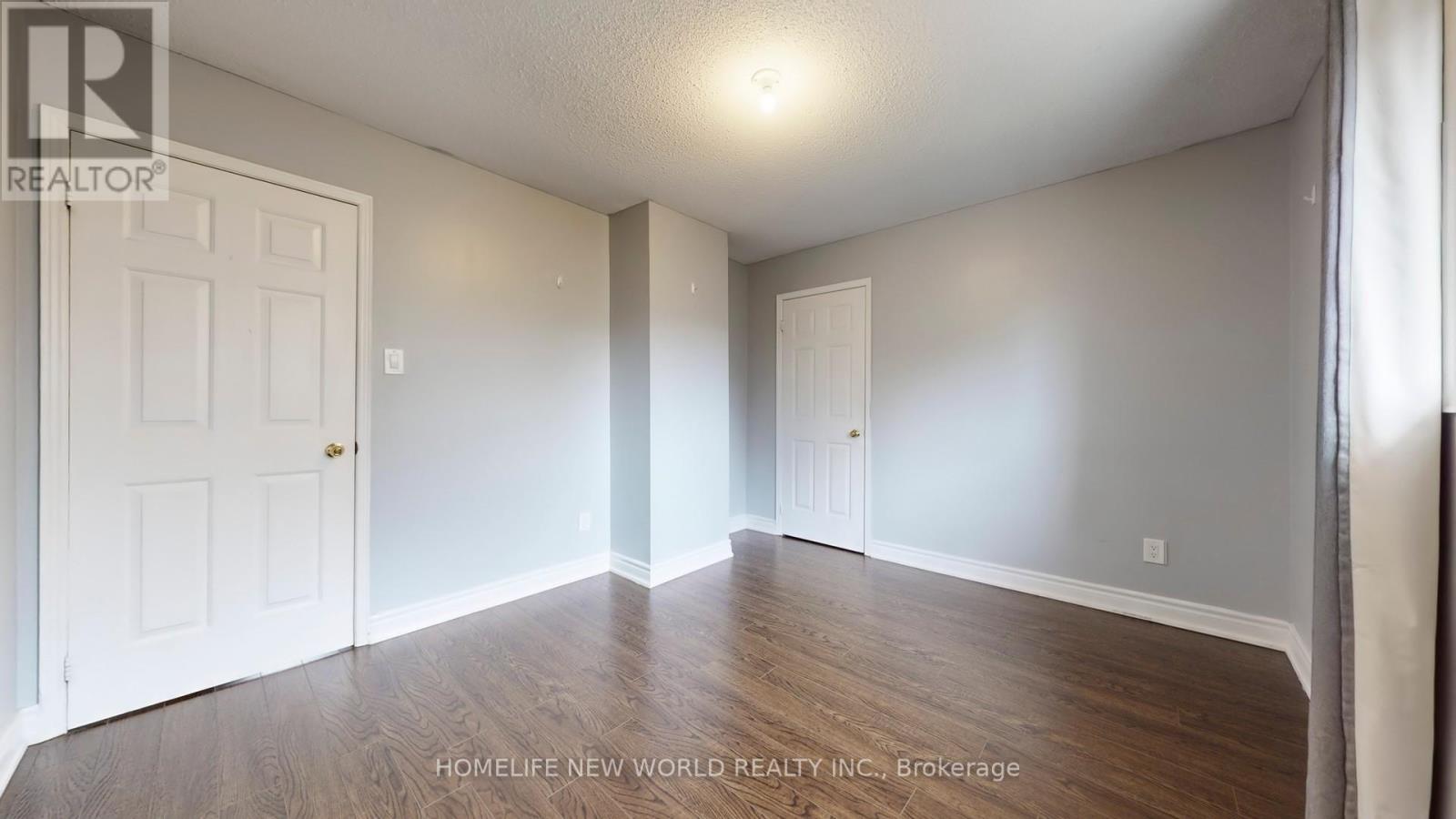 Photo 29 of 572 Nisbet Court, Mississauga ON