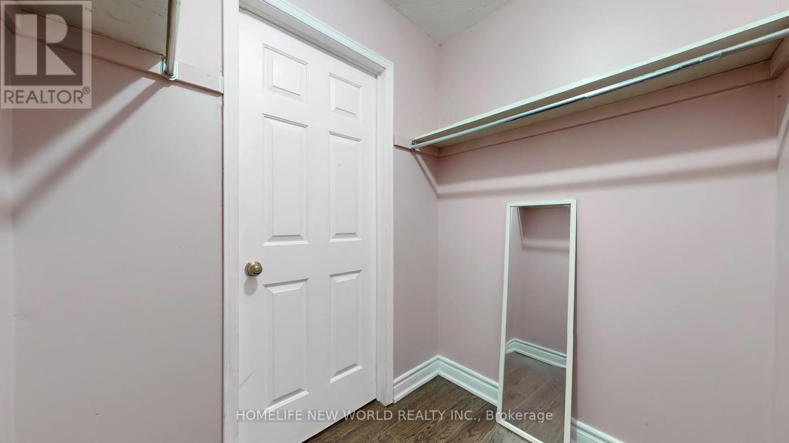 Photo 27 of 572 Nisbet Court, Mississauga ON