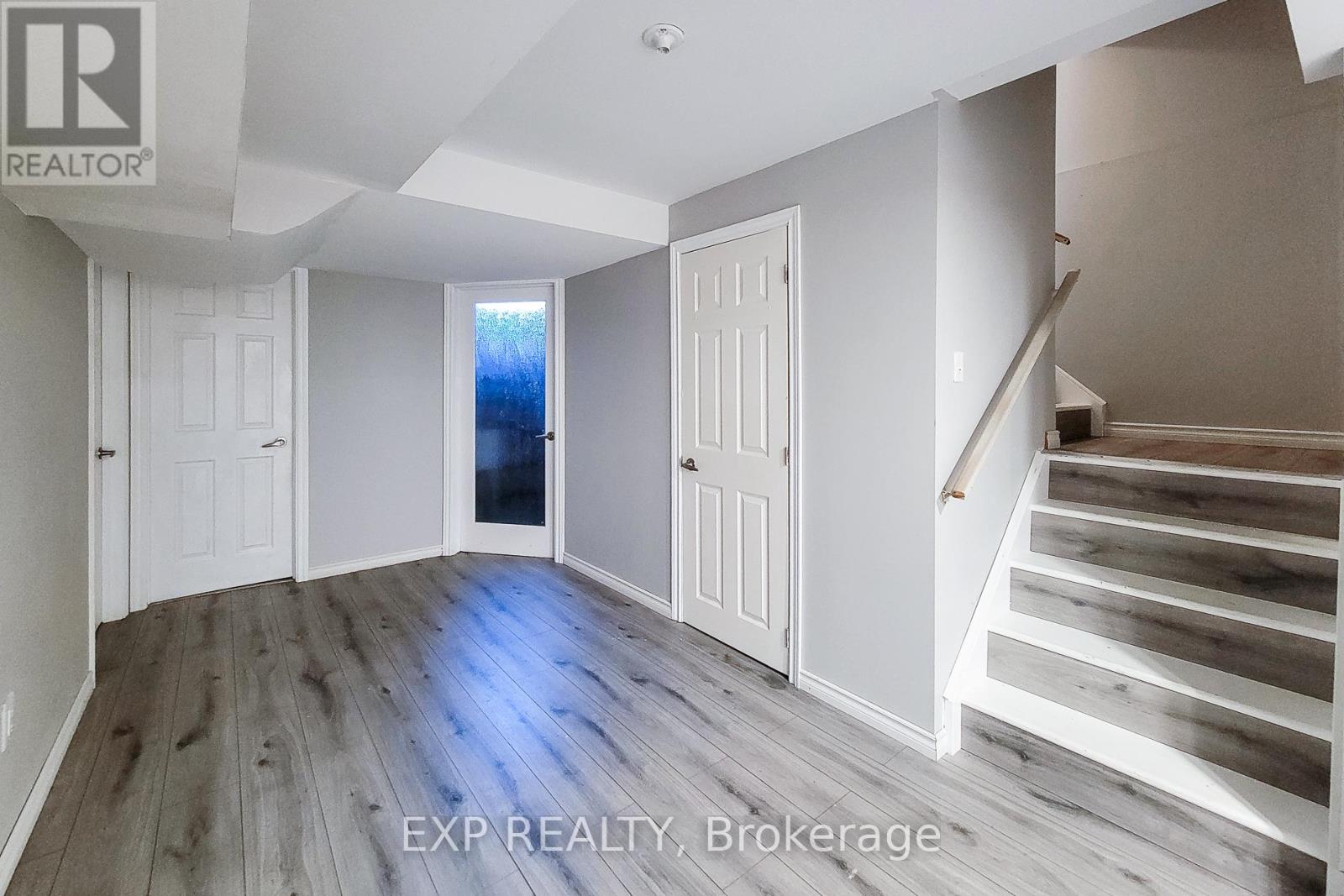 Photo 9 of 113 Keith Crescent, Niagaraonthelake ON