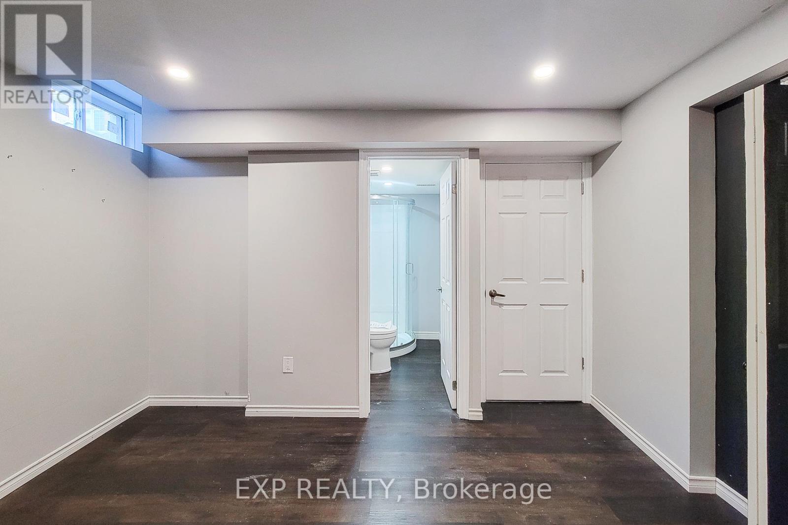 Photo 31 of 113 Keith Crescent, Niagaraonthelake ON