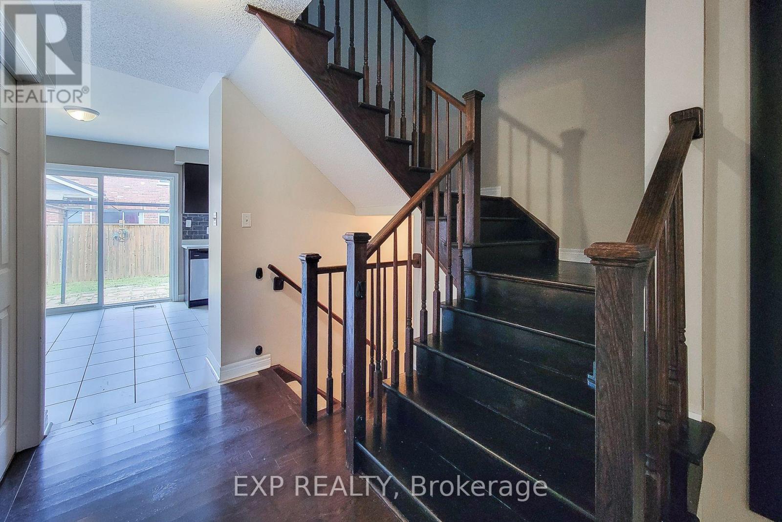 Photo 39 of 113 Keith Crescent, Niagaraonthelake ON