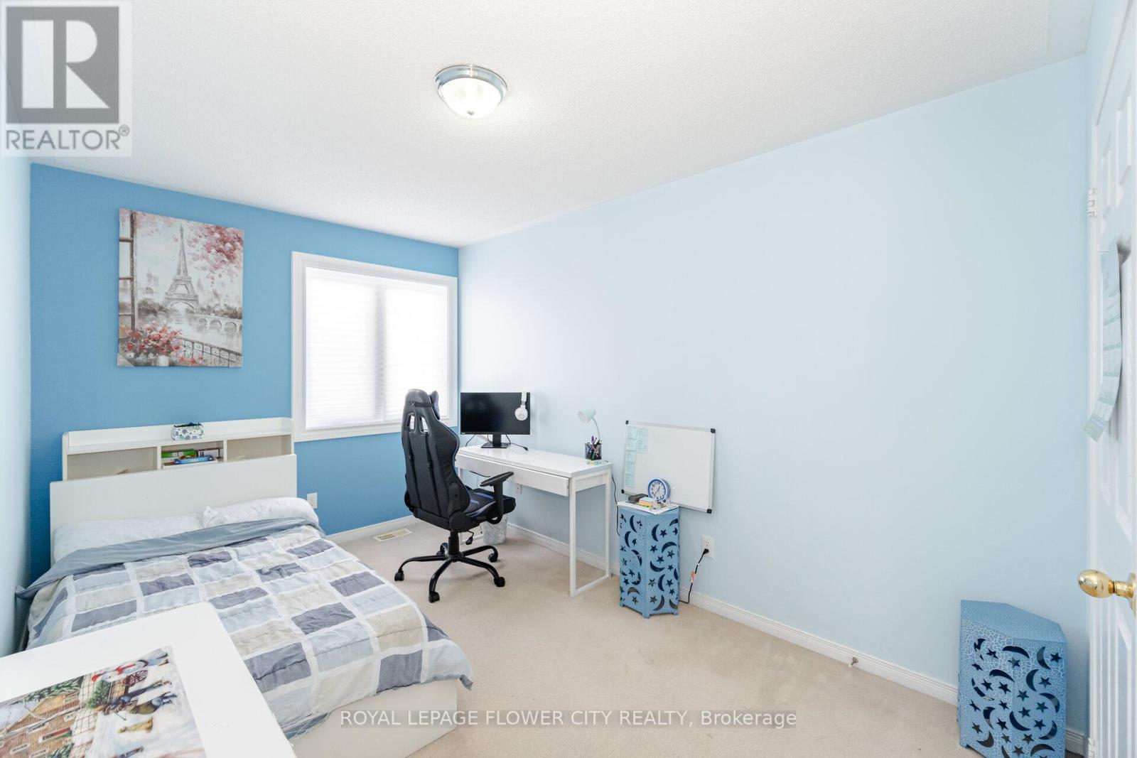 Photo 25 of 3040 Bentley Drive, Mississauga ON