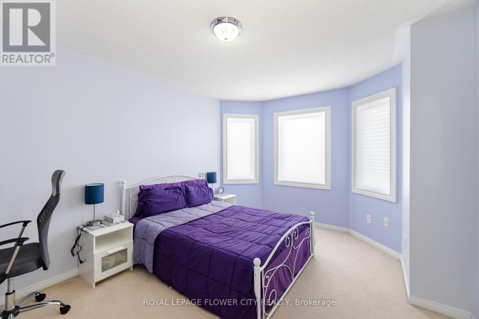 Photo 27 of 3040 Bentley Drive, Mississauga ON
