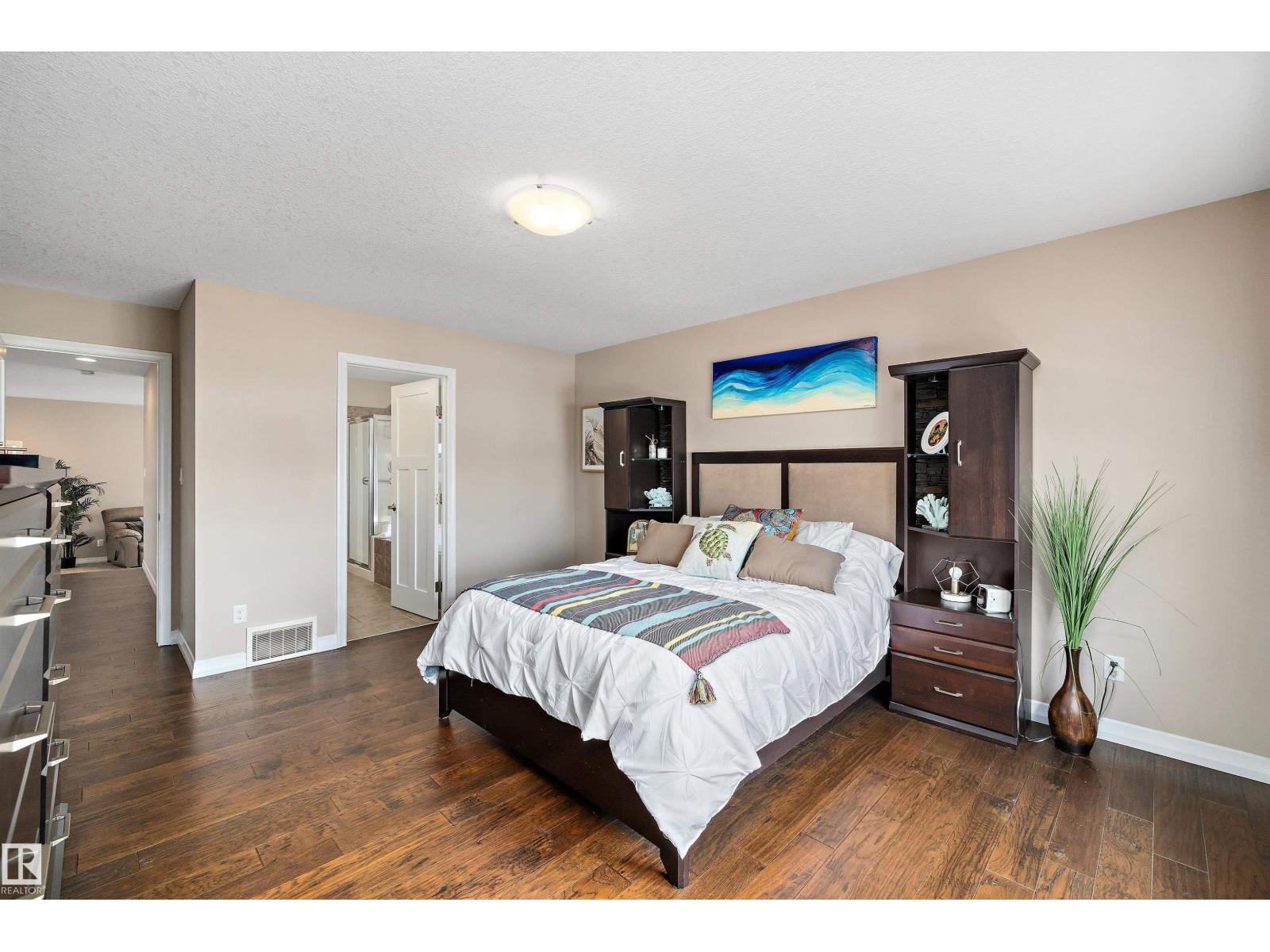 Photo 24 of 16861 58 A St Nw, Edmonton AB