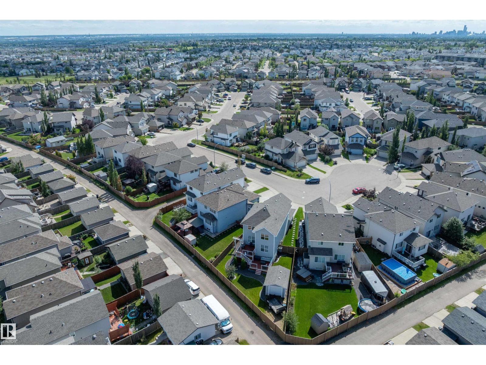 Photo 65 of 16861 58 A St Nw, Edmonton AB