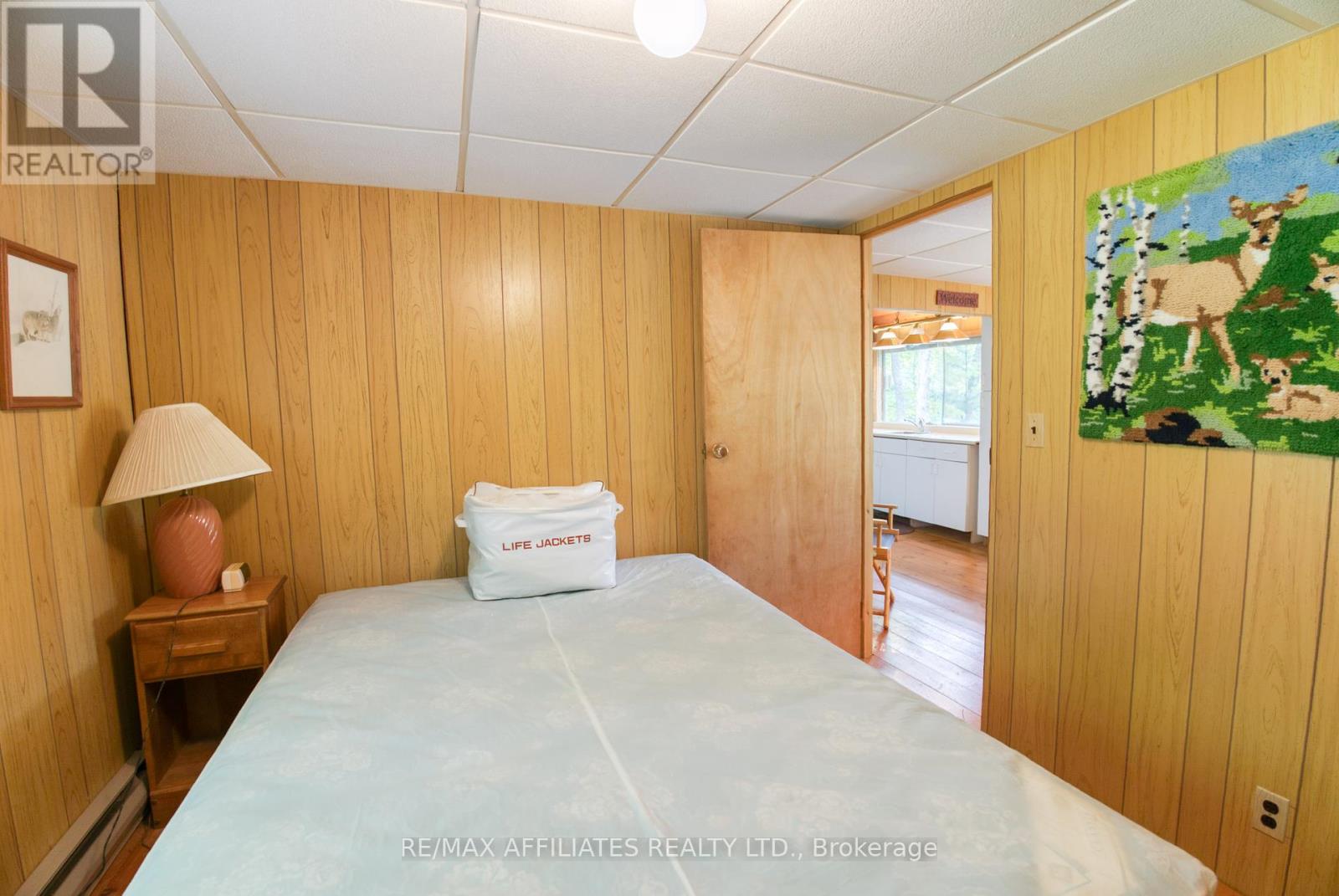 Photo 26 of 75 Demerling Lane S, Frontenac ON