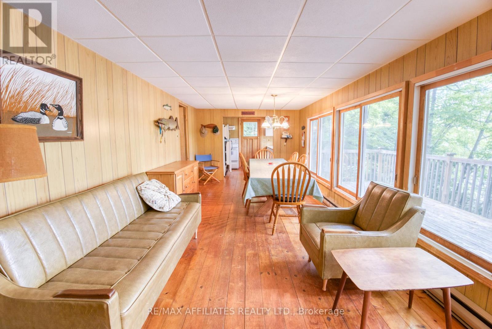 Photo 4 of 75 Demerling Lane S, Frontenac ON