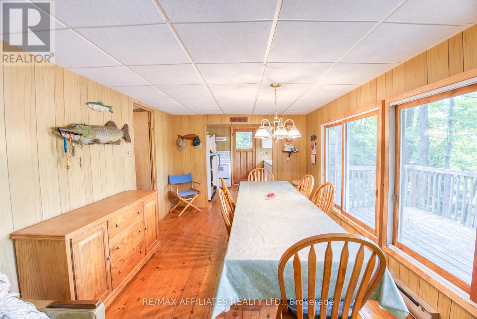 Photo 23 of 75 Demerling Lane S, Frontenac ON