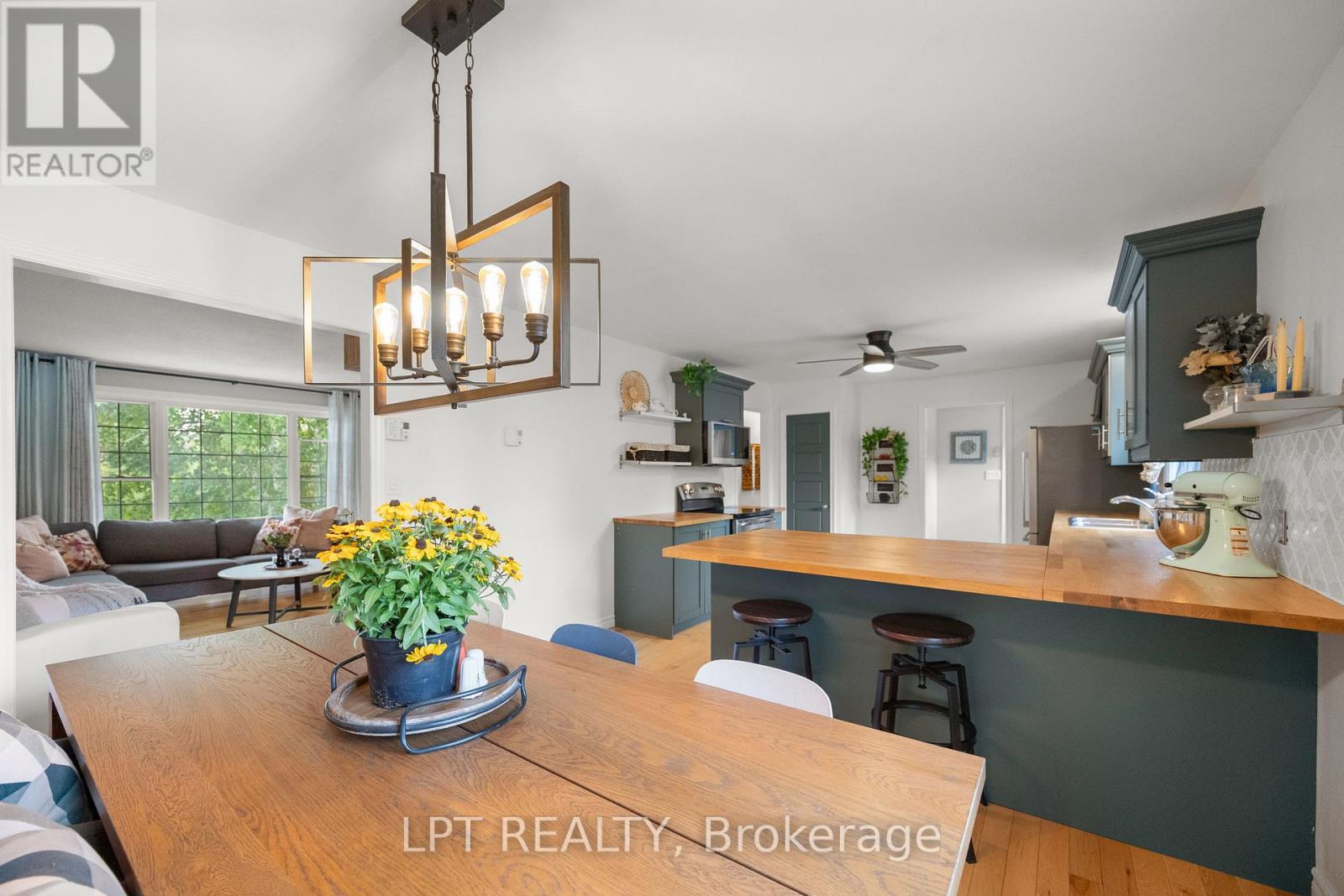 Photo 27 of 656 Kitley 3 Line, Elizabethtownkitley ON