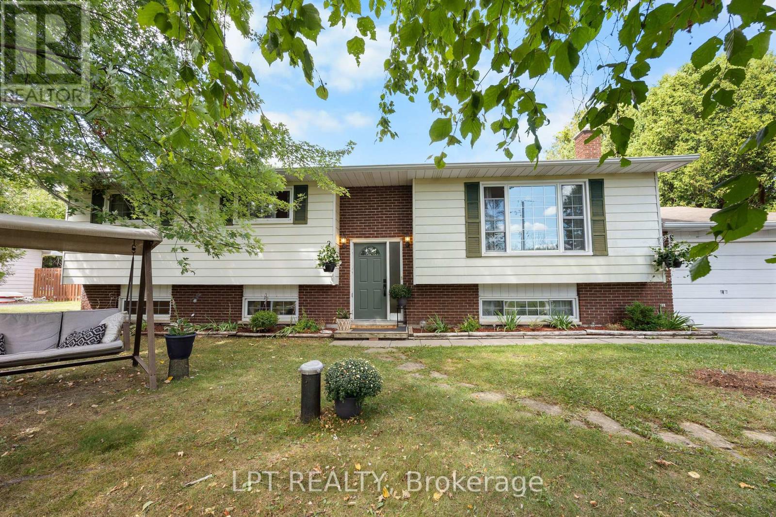 Photo 19 of 656 Kitley 3 Line, Elizabethtownkitley ON