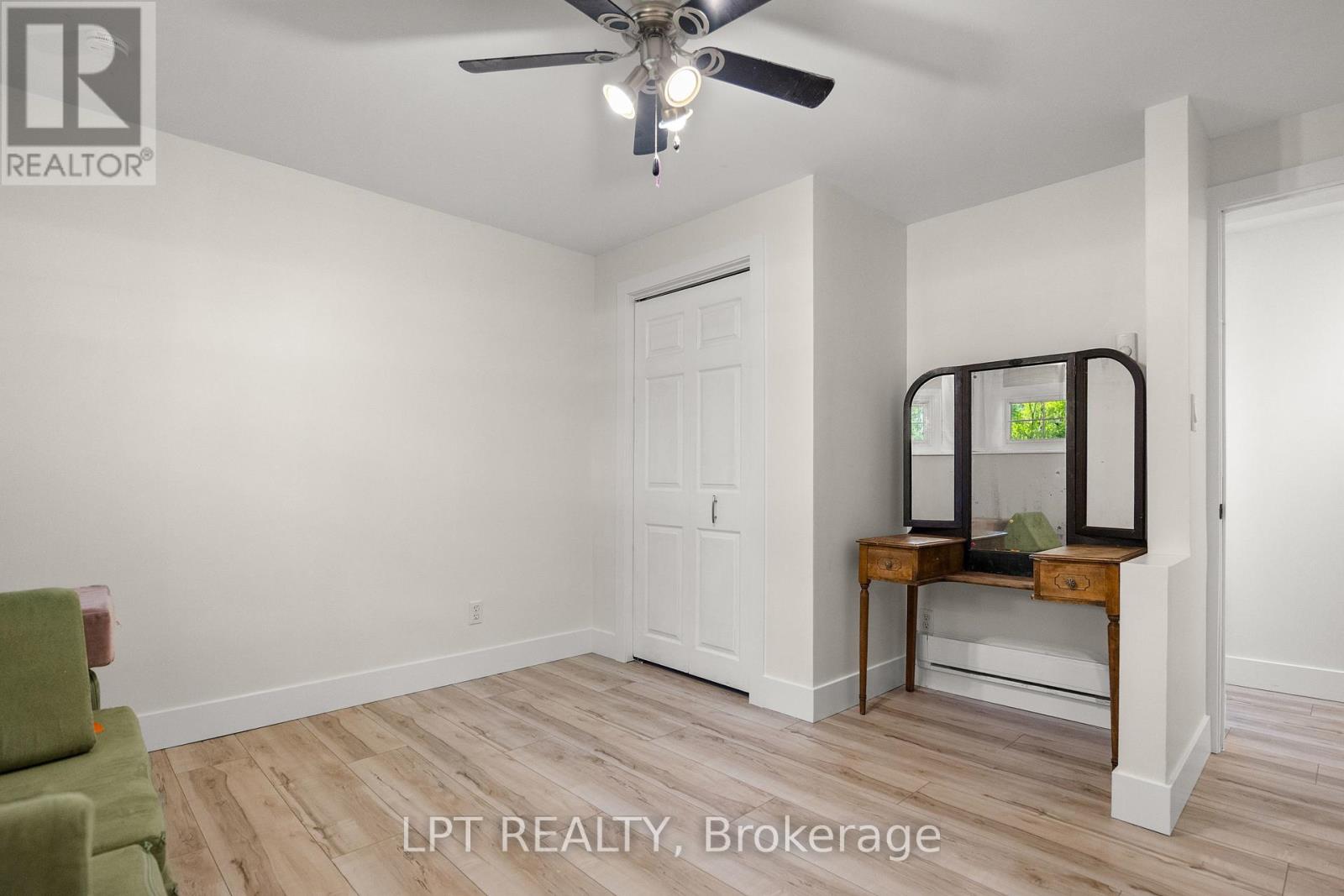 Photo 17 of 656 Kitley 3 Line, Elizabethtownkitley ON