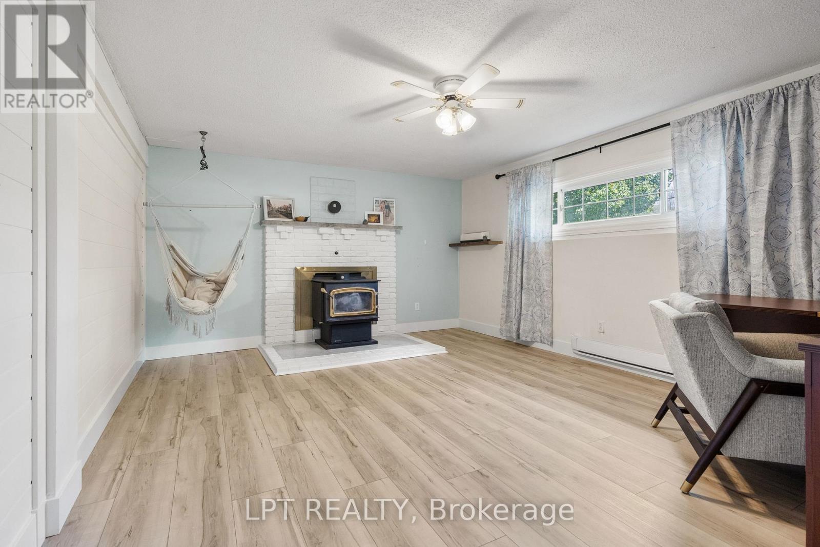 Photo 5 of 656 Kitley 3 Line, Elizabethtownkitley ON