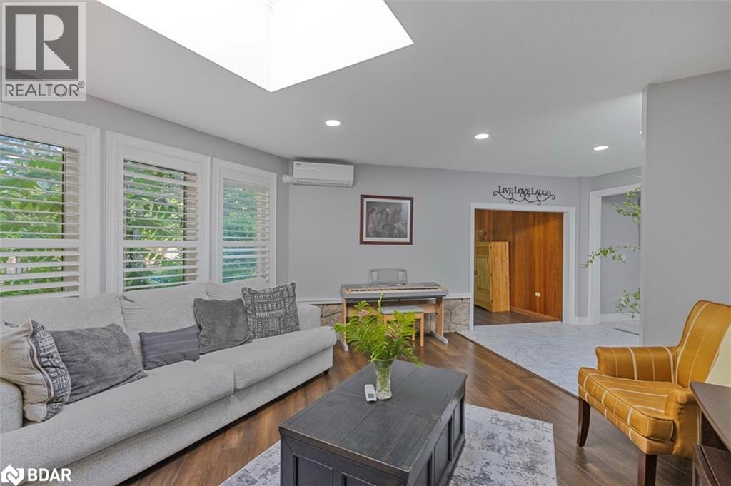 Photo 13 of 87 Tutela Heights Road, Brantford ON