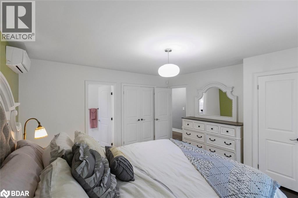 Photo 19 of 87 Tutela Heights Road, Brantford ON