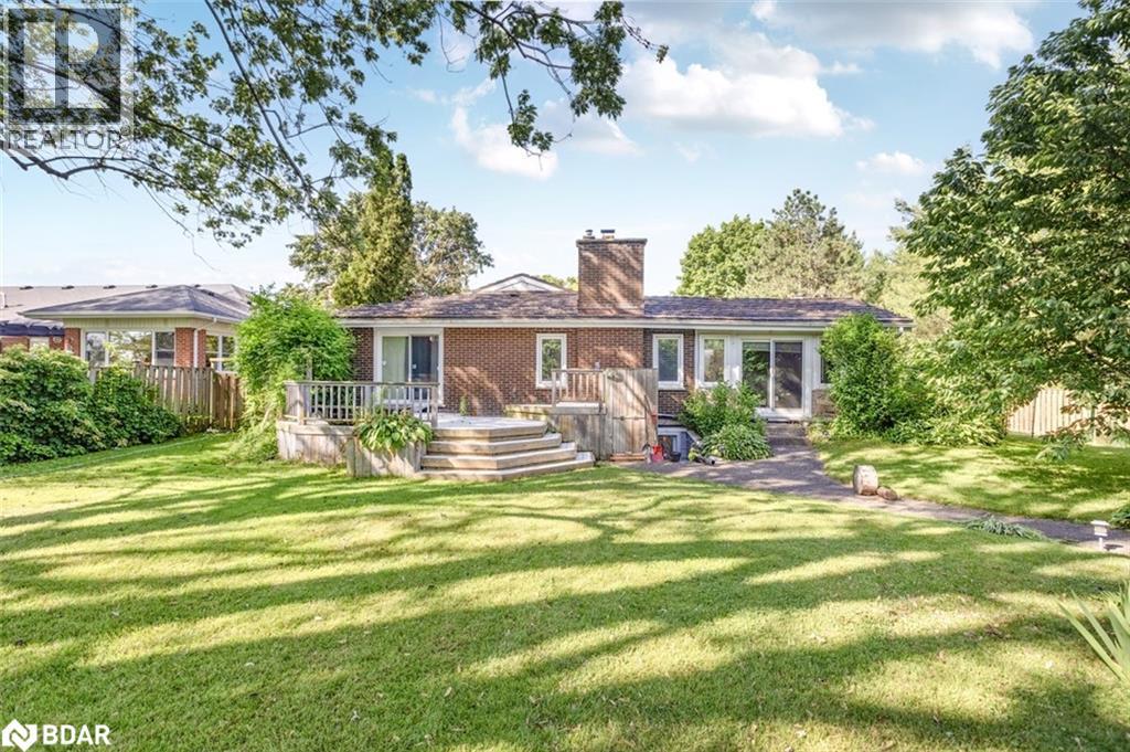 Photo 40 of 87 Tutela Heights Road, Brantford ON