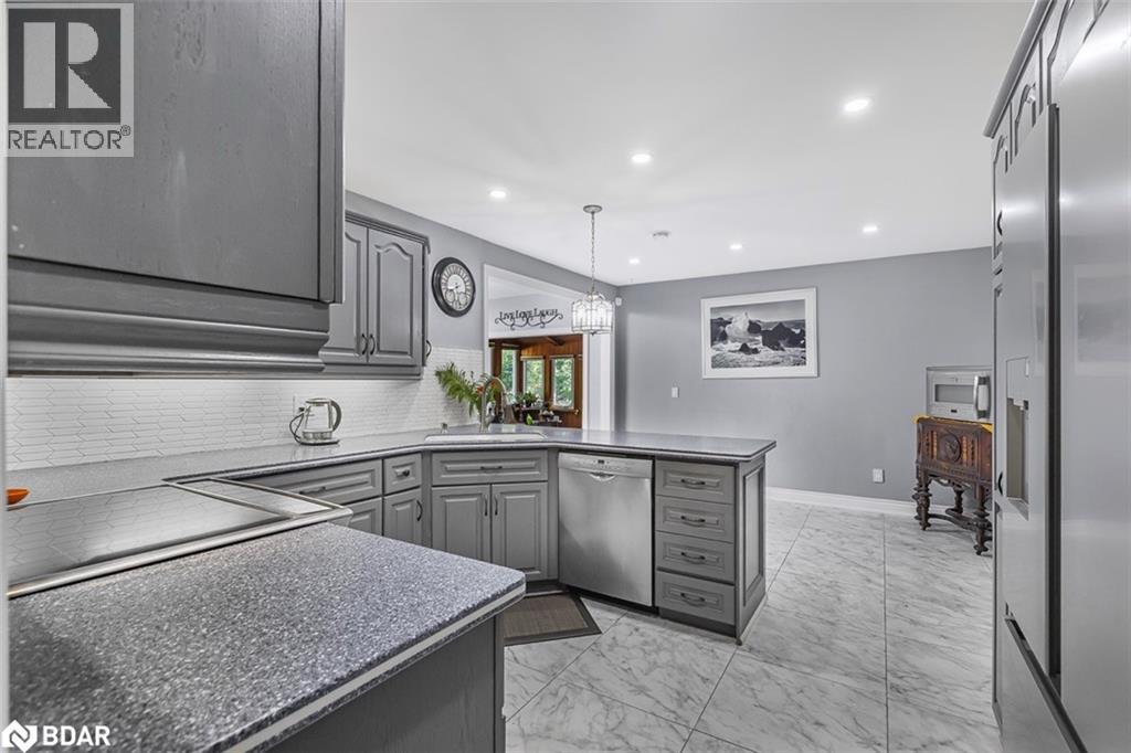 Photo 6 of 87 Tutela Heights Road, Brantford ON