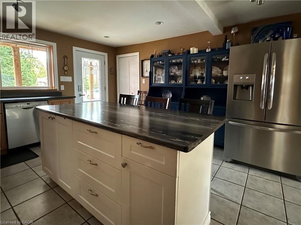 Photo 8 of 69 Prospect Street, Port Dover ON