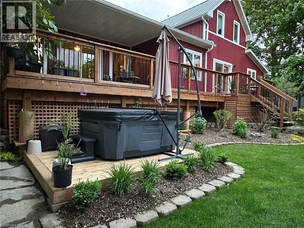 Photo 39 of 69 Prospect Street, Port Dover ON