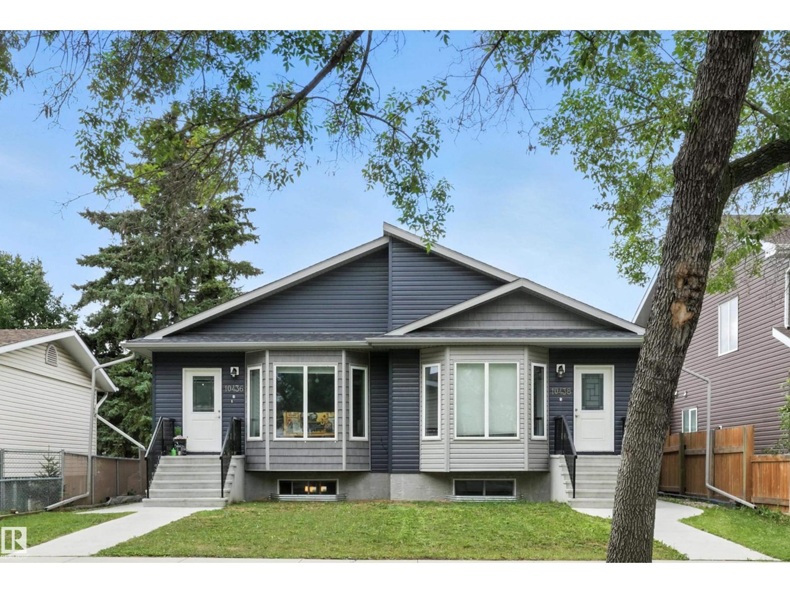 Photo 19 of 10438 154 St Nw, Edmonton AB