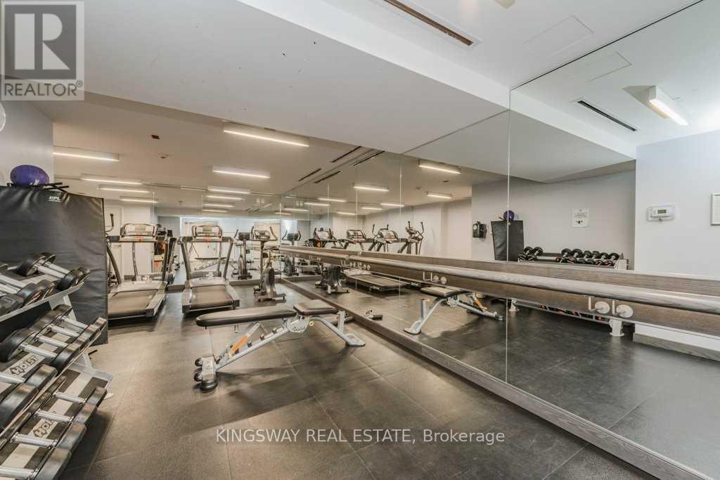 Photo 7 of 307 15 Beverley Street, Toronto ON
