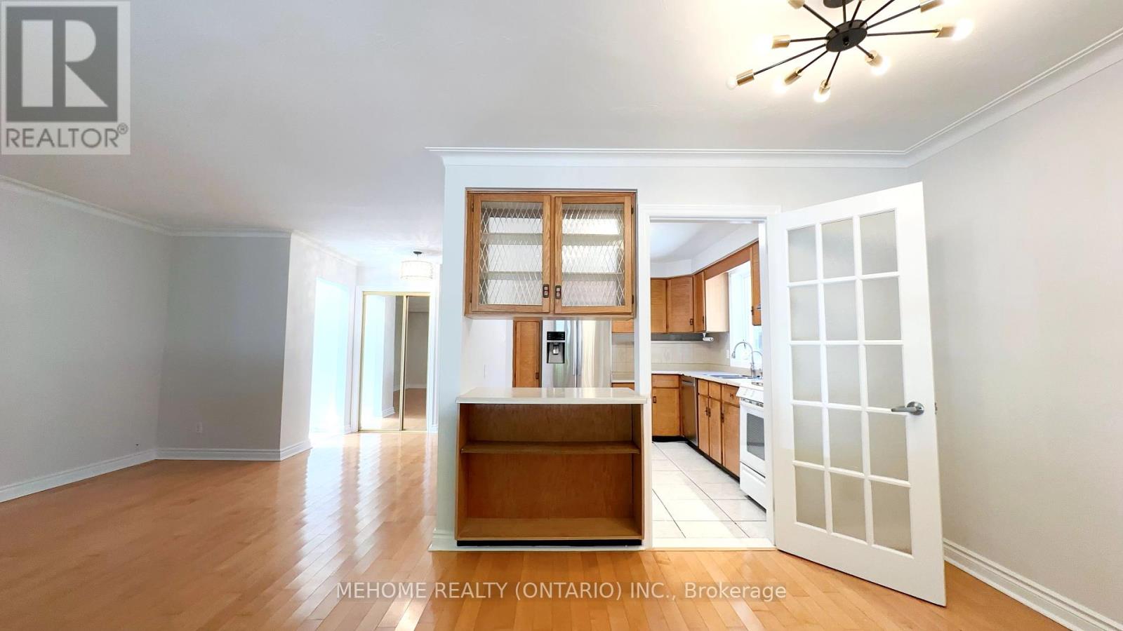 Photo 36 of 493 Lynett Crescent, Richmond Hill ON