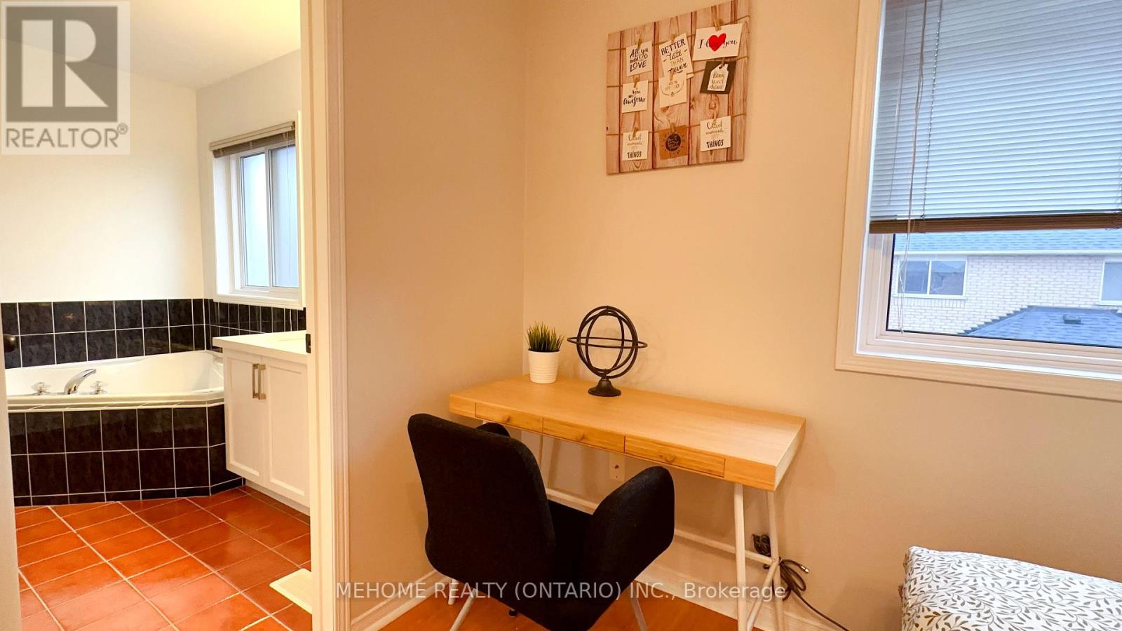 Photo 18 of 15 Catherina Street, Markham ON