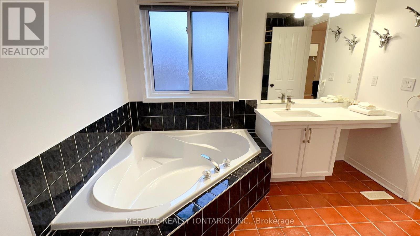 Photo 19 of 15 Catherina Street, Markham ON