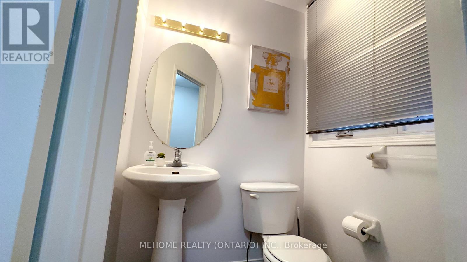 Photo 9 of 15 Catherina Street, Markham ON
