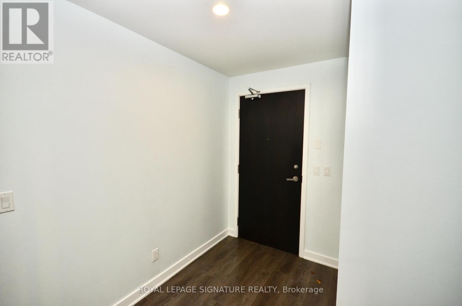 Photo 4 of 1708 170 Sumach Street, Toronto ON